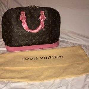 Authentic Vintage Louis Vuitton Alma